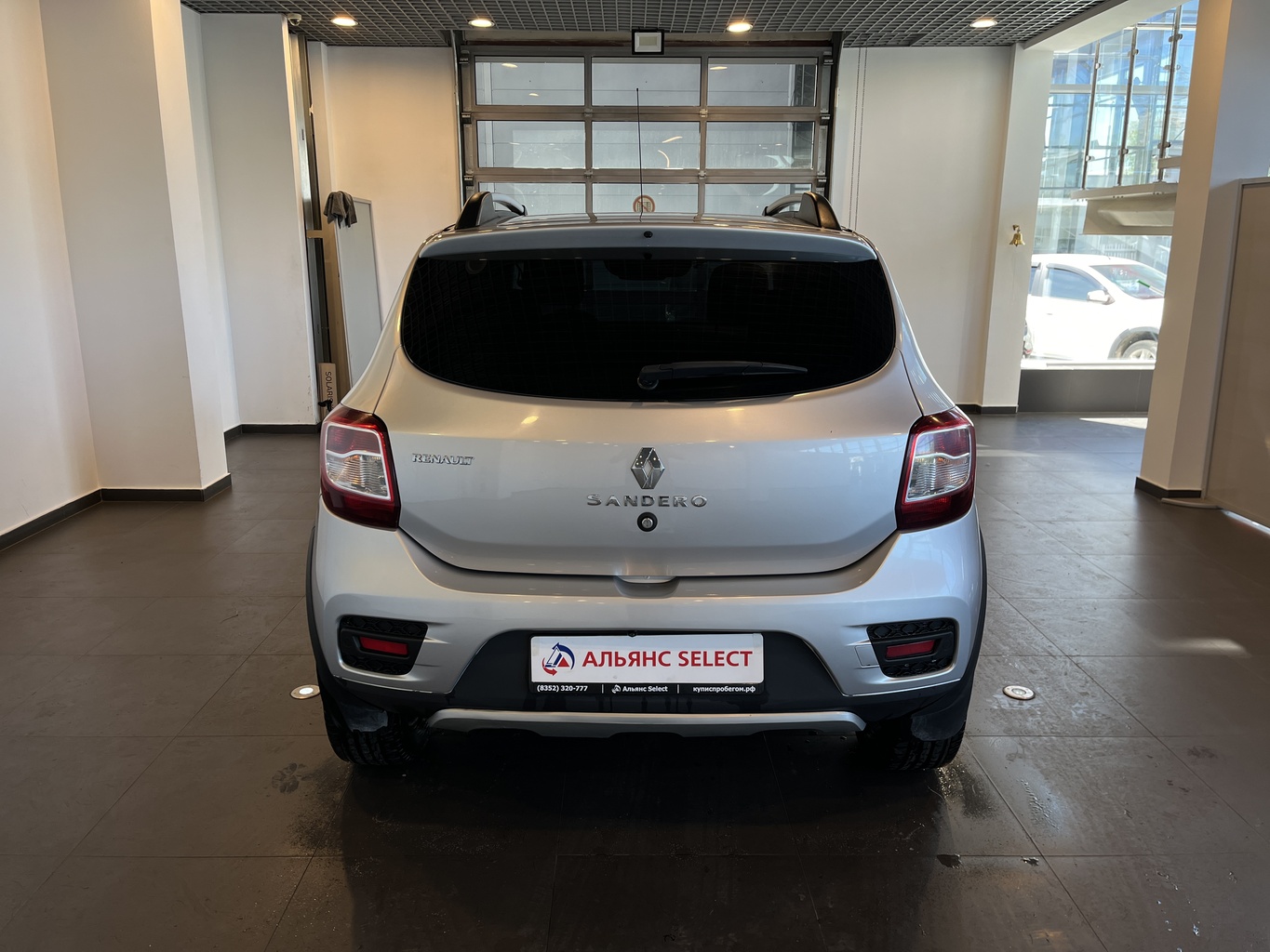 RENAULT SANDERO