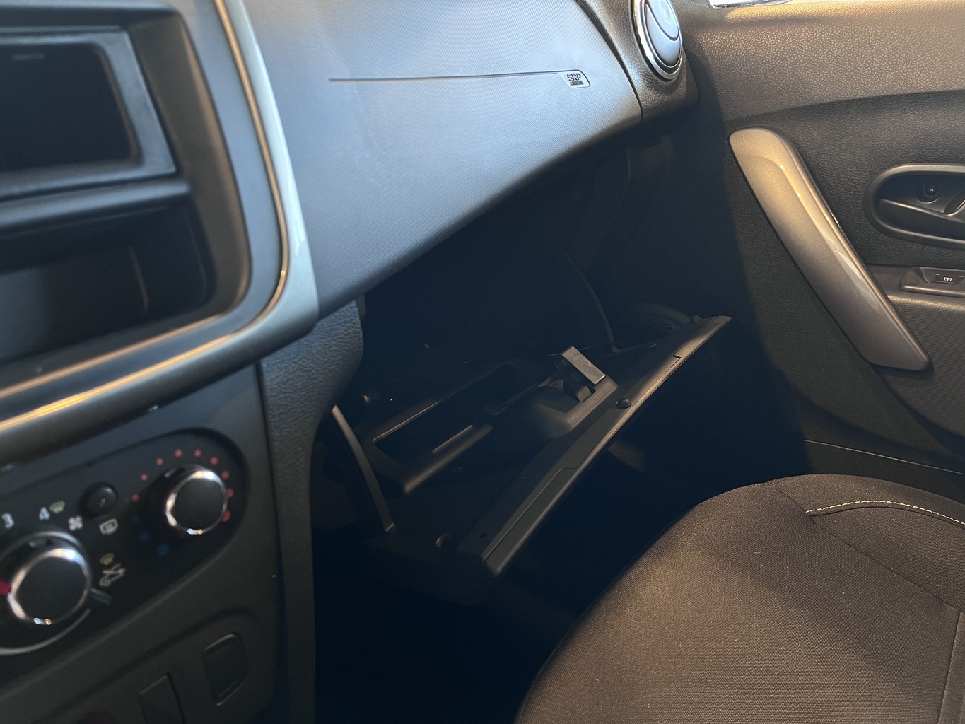 RENAULT SANDERO