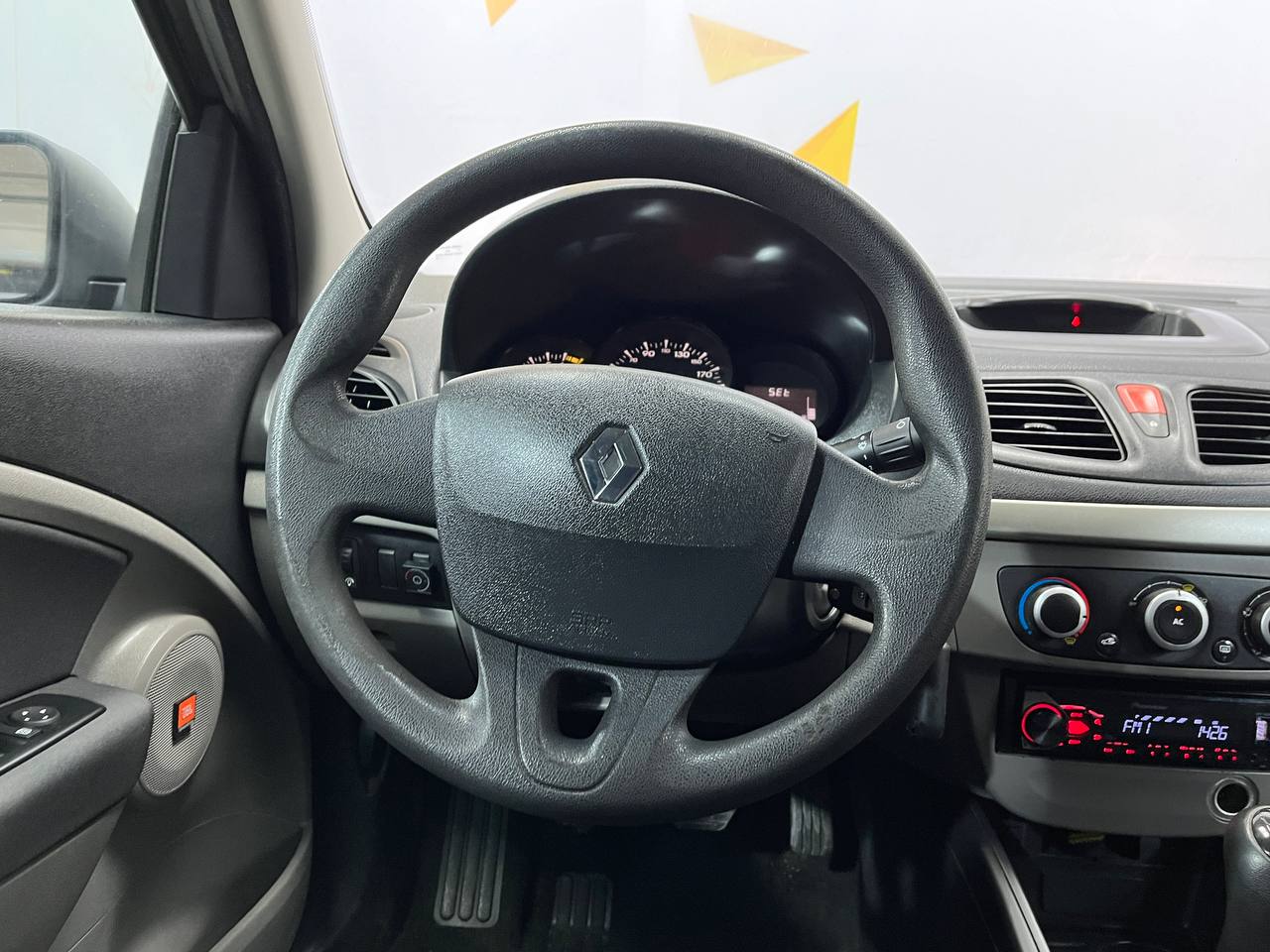 RENAULT MEGANE