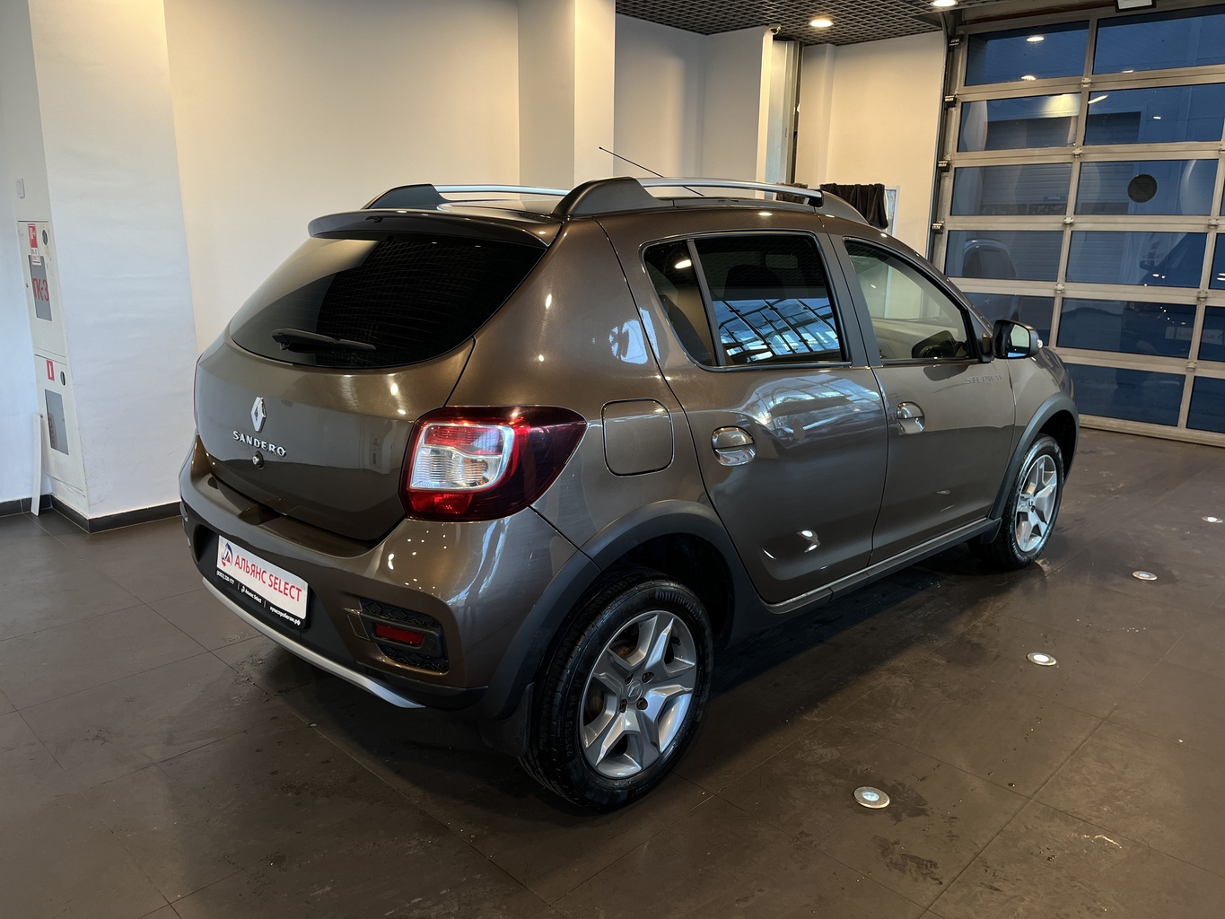 RENAULT SANDERO