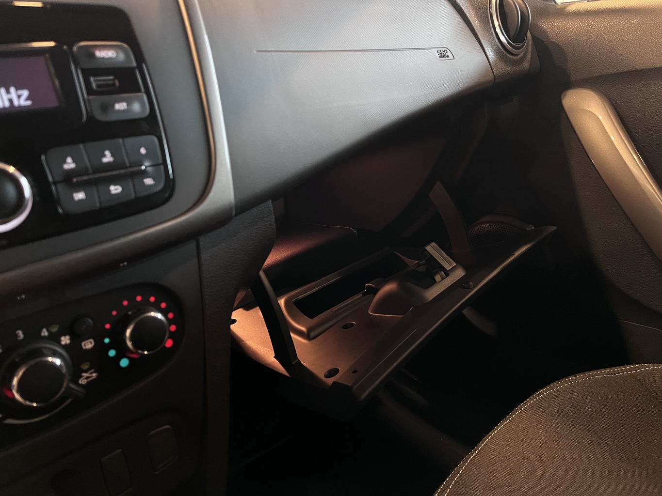 RENAULT SANDERO