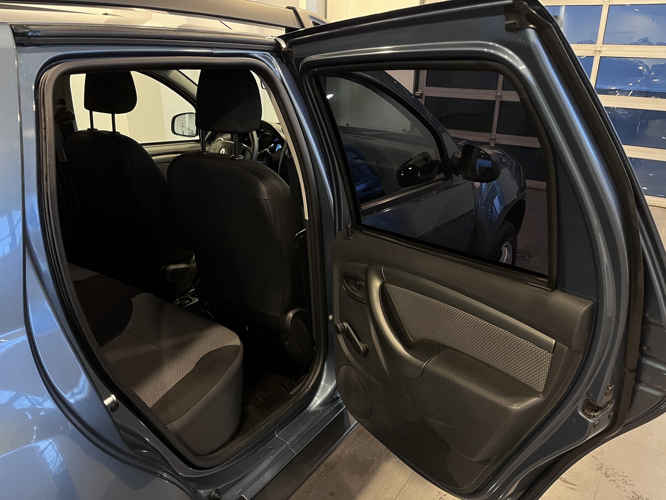 RENAULT DUSTER