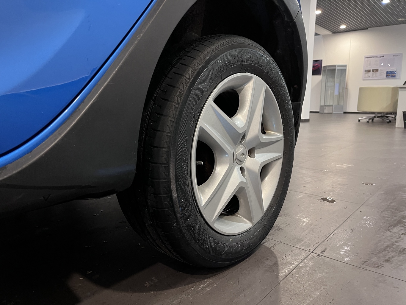 RENAULT SANDERO