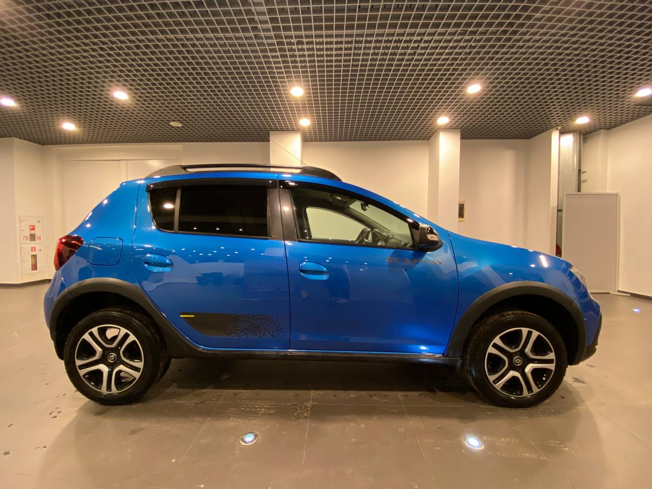 RENAULT SANDERO STEPWAY