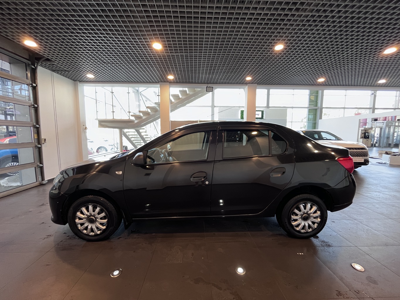 RENAULT LOGAN