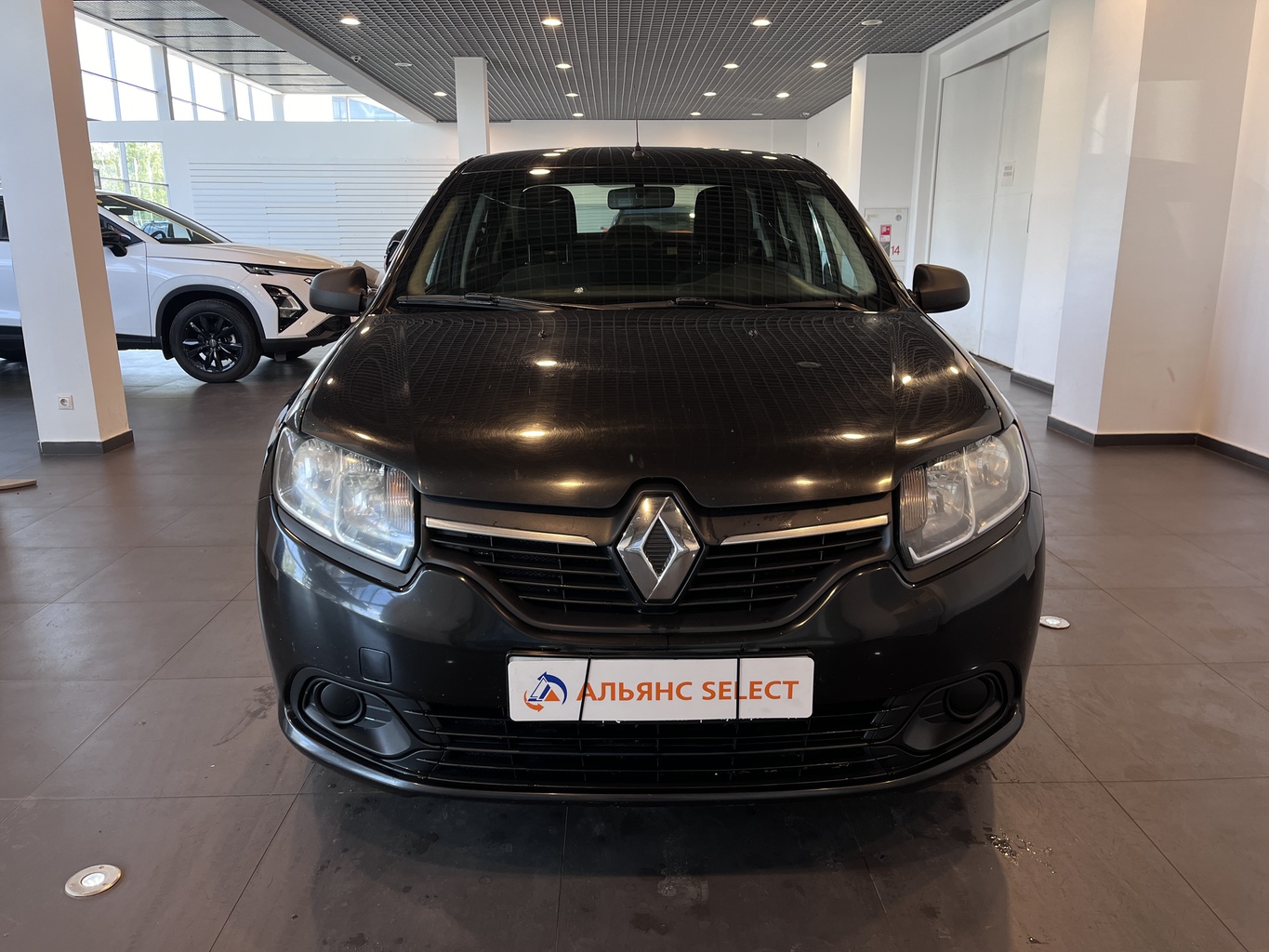 RENAULT LOGAN