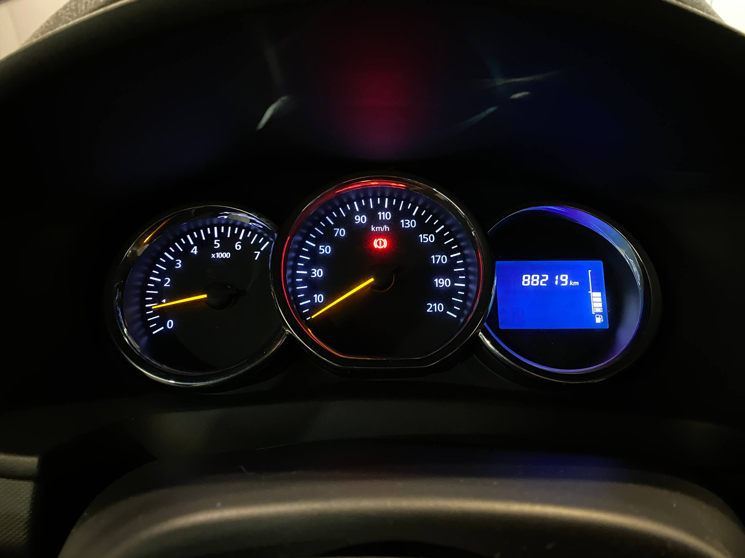 RENAULT SANDERO