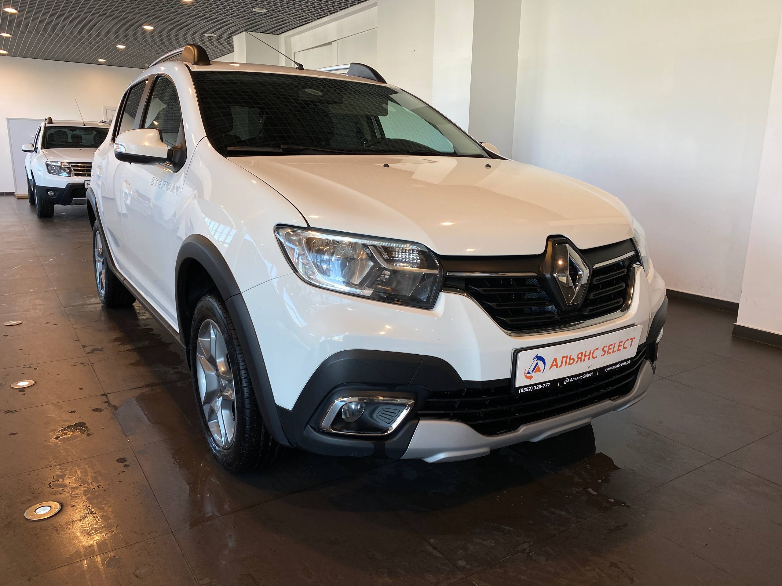 RENAULT SANDERO