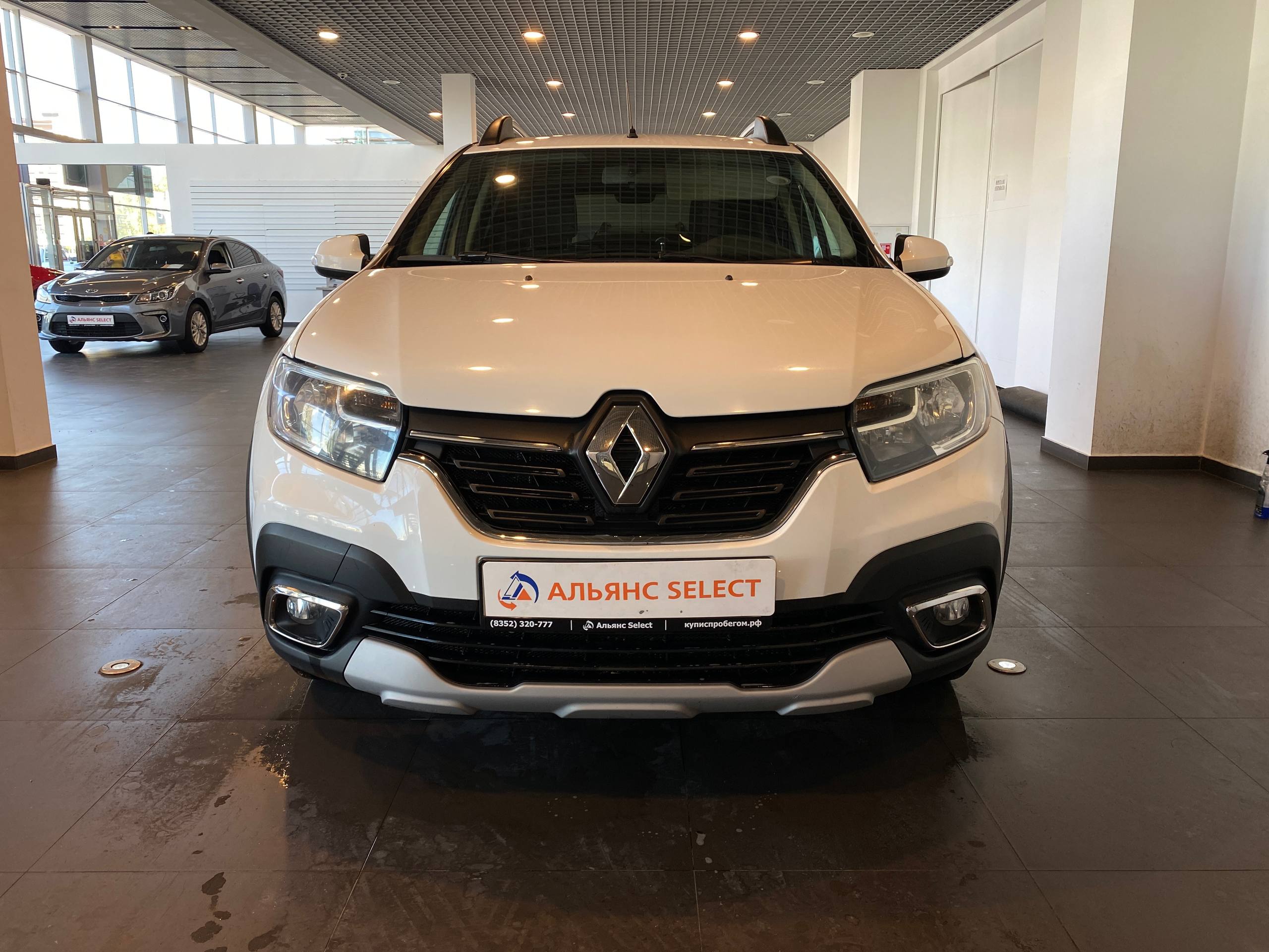 RENAULT SANDERO