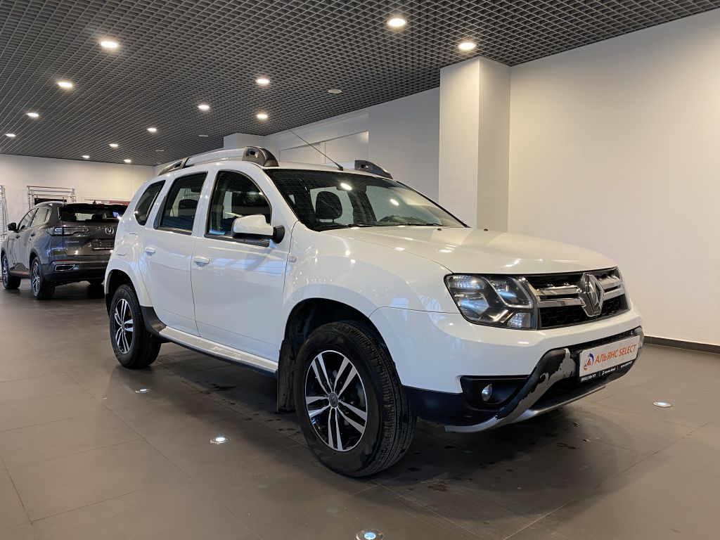 RENAULT DUSTER