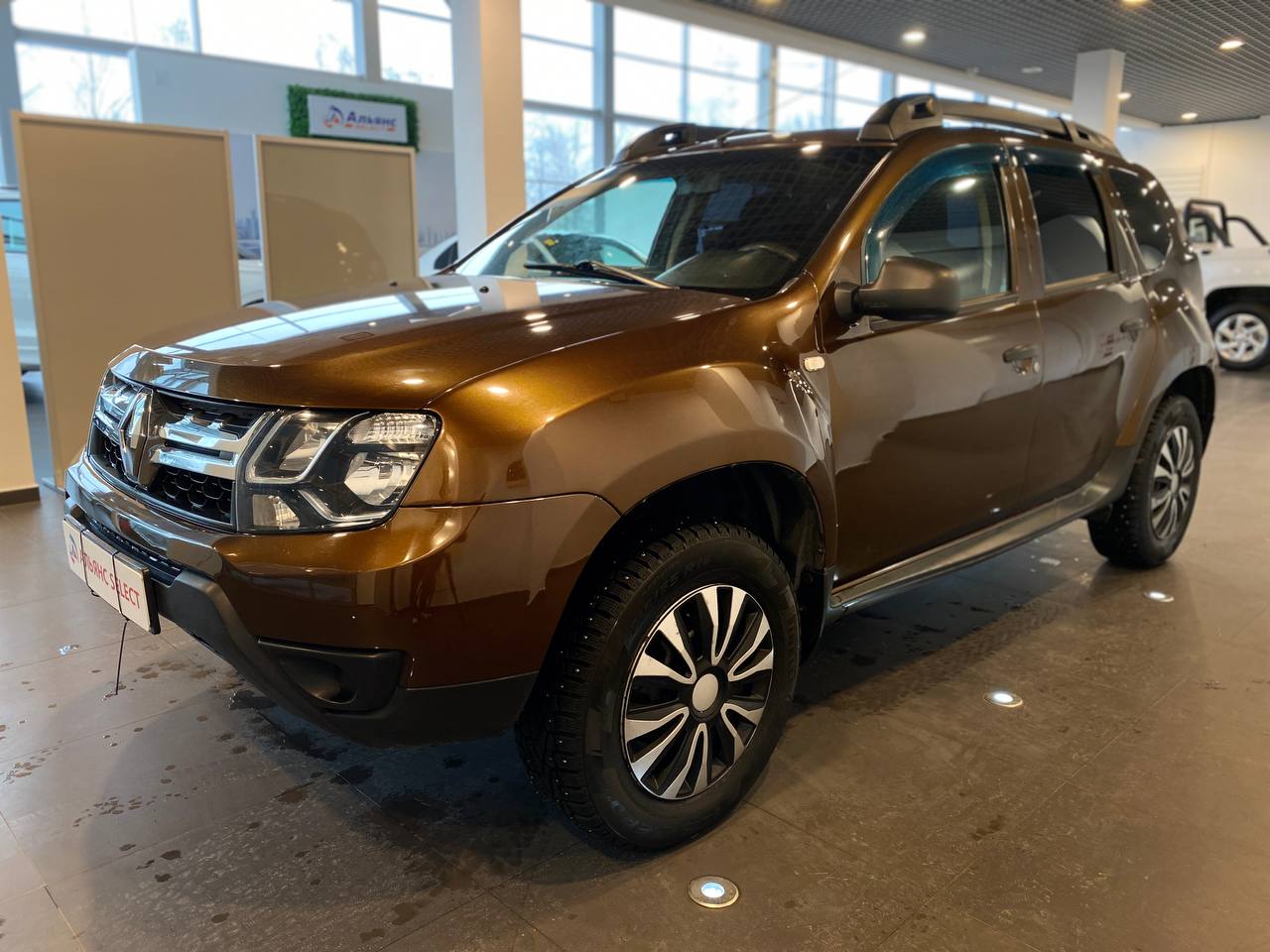 RENAULT DUSTER