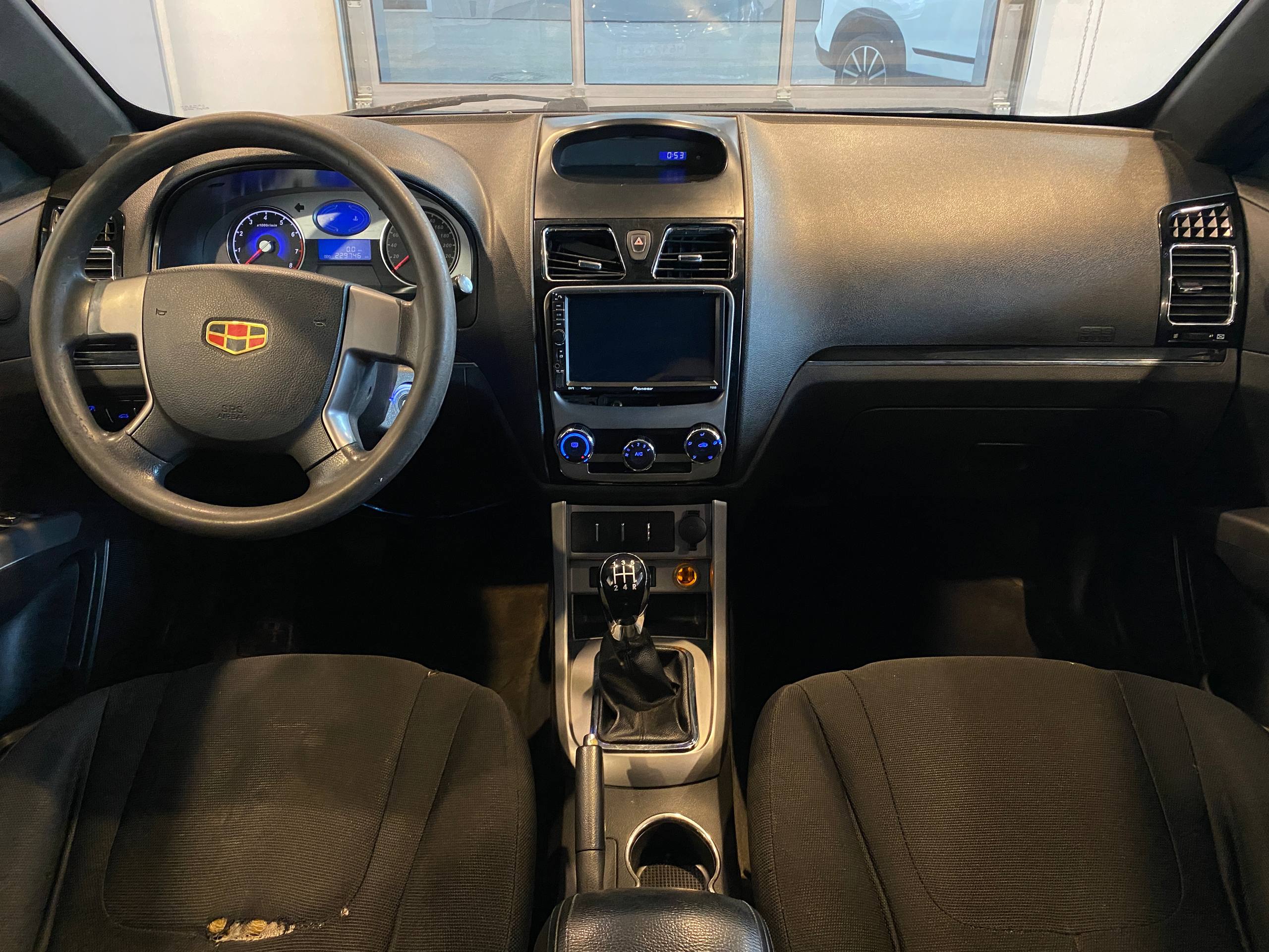 GEELY EMGRAND