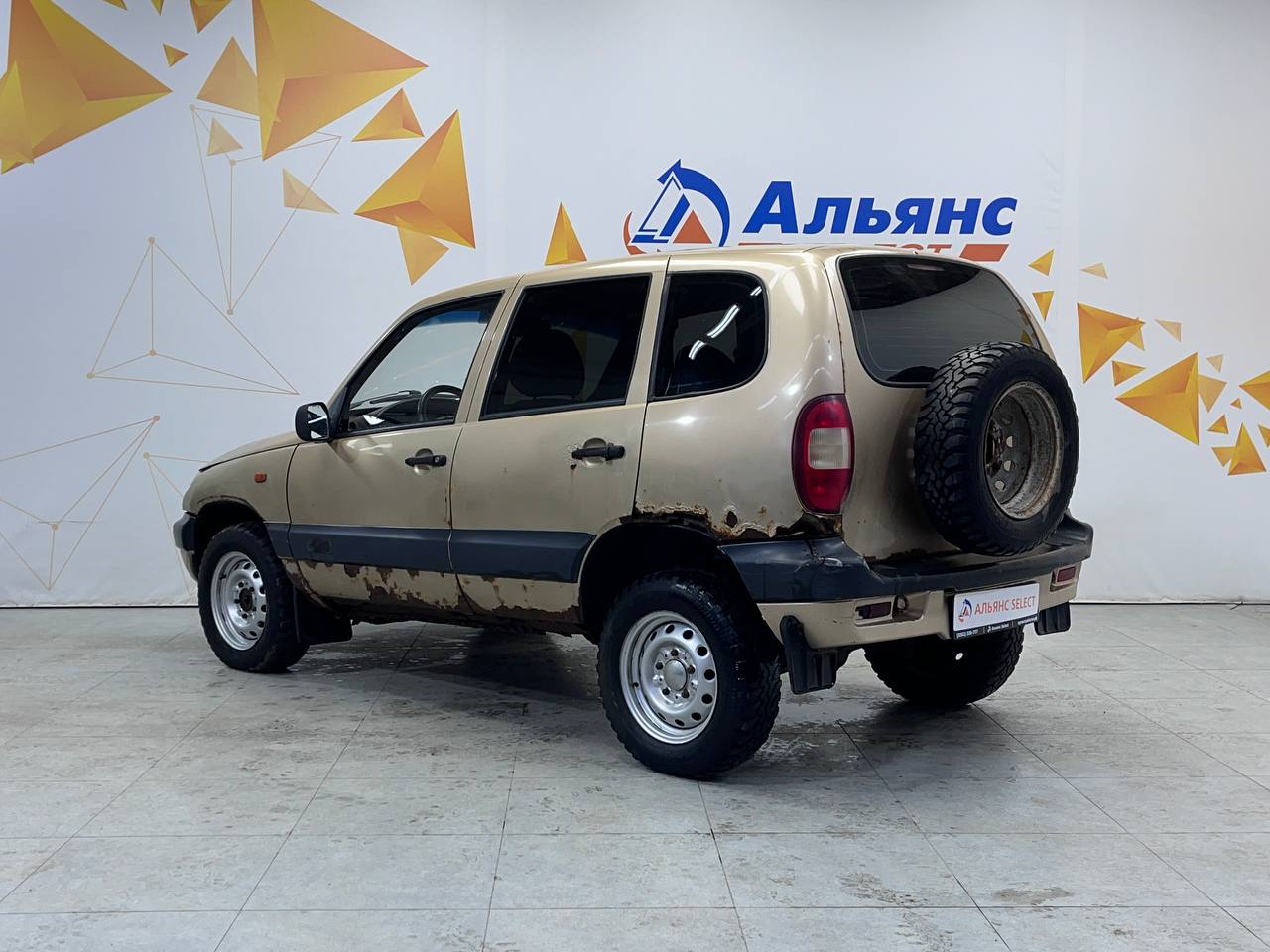 CHEVROLET NIVA