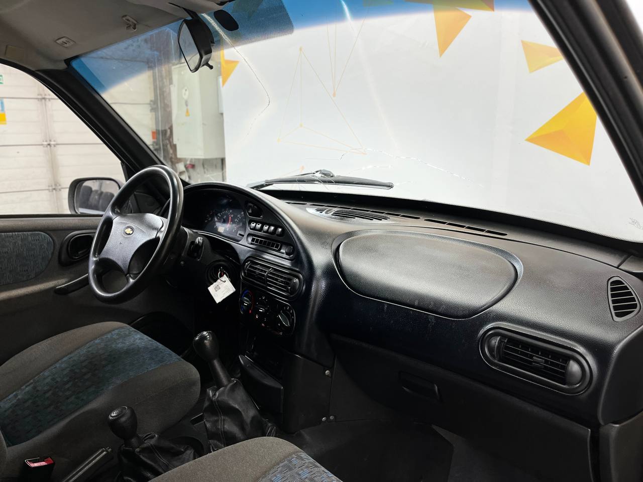 CHEVROLET NIVA