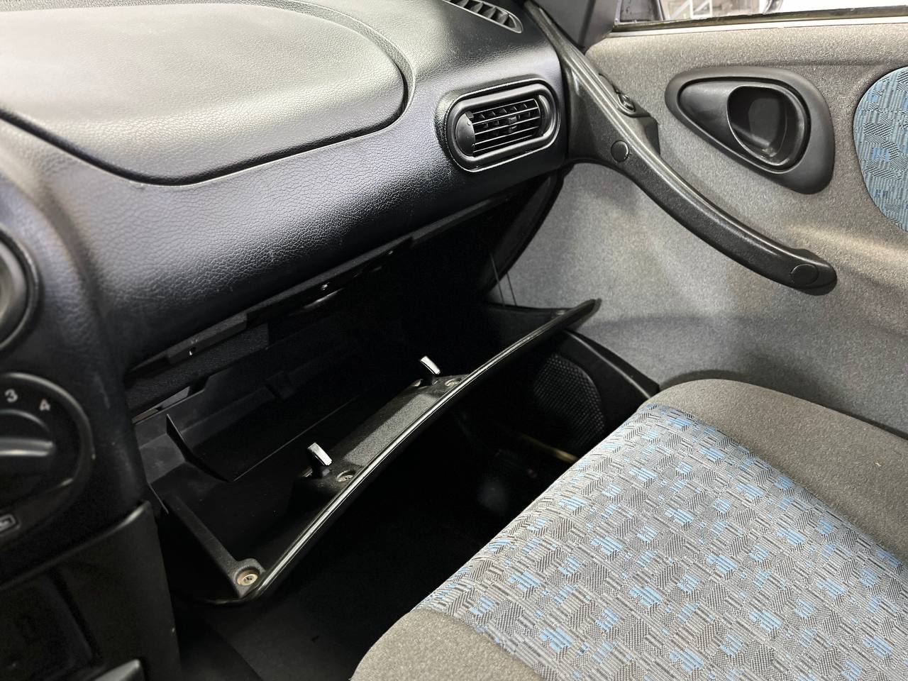 CHEVROLET NIVA
