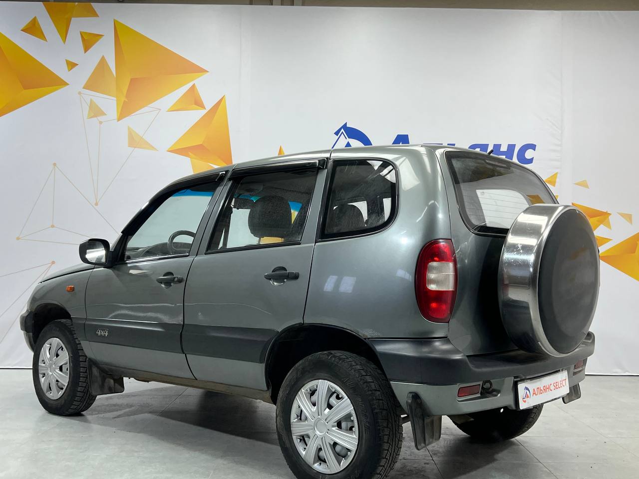 CHEVROLET NIVA