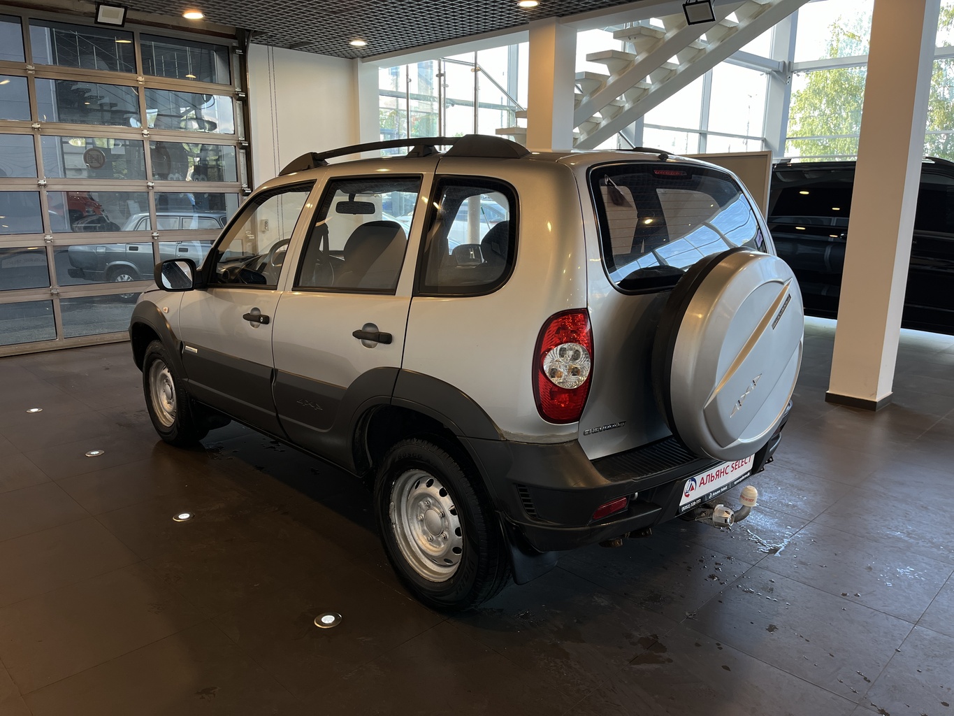 CHEVROLET NIVA