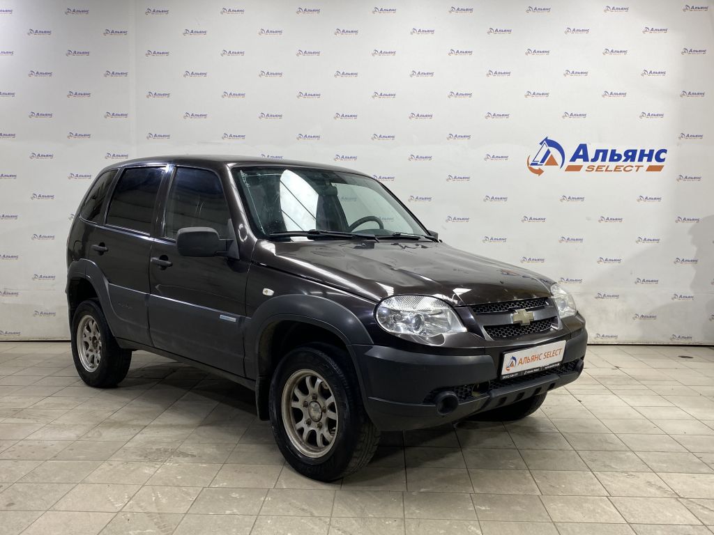 CHEVROLET NIVA