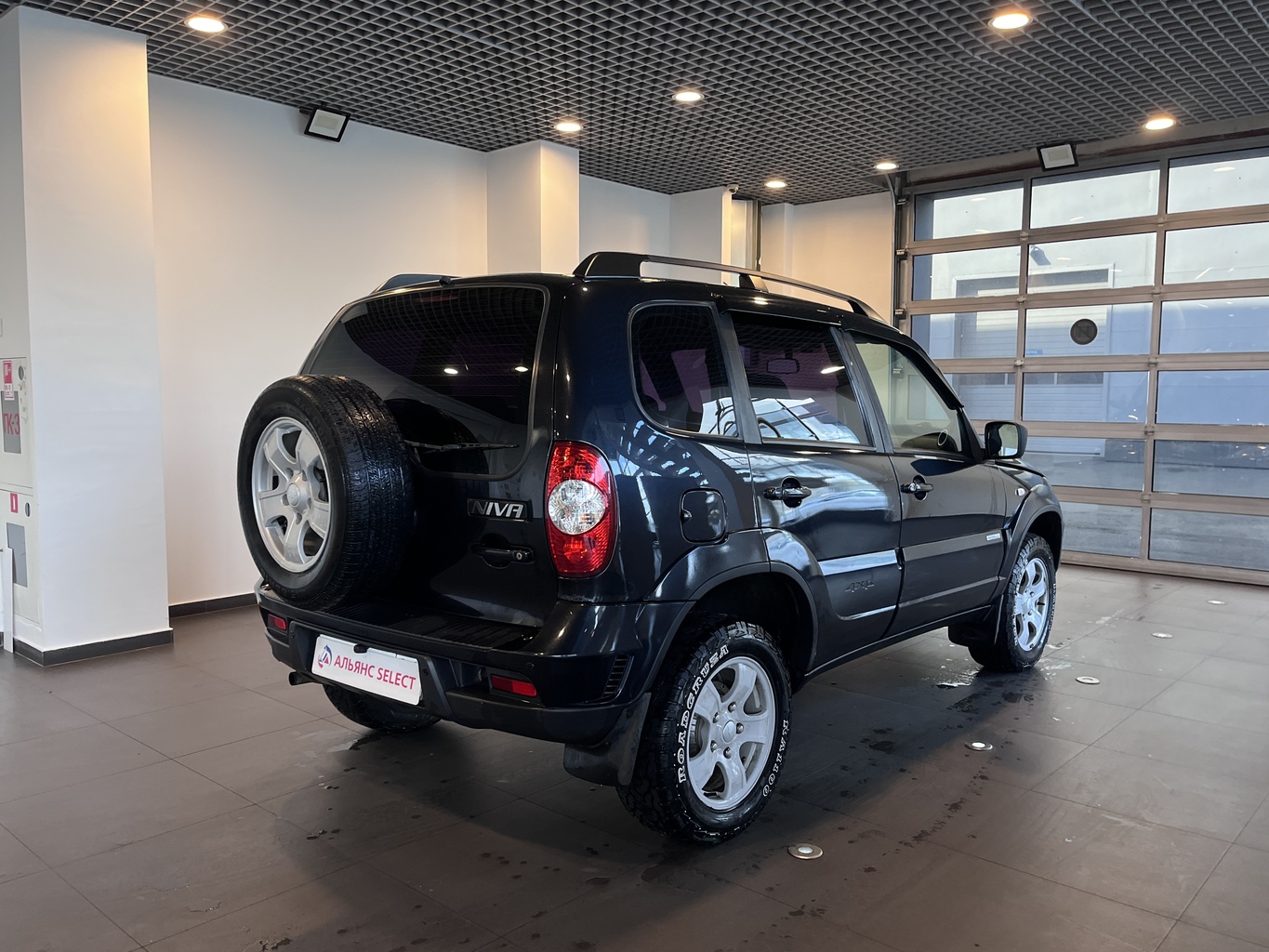 CHEVROLET NIVA