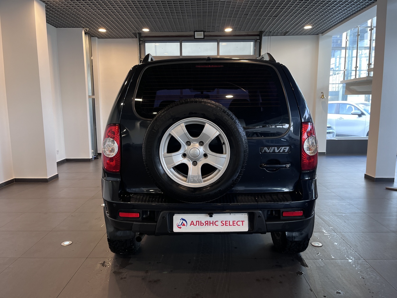 CHEVROLET NIVA