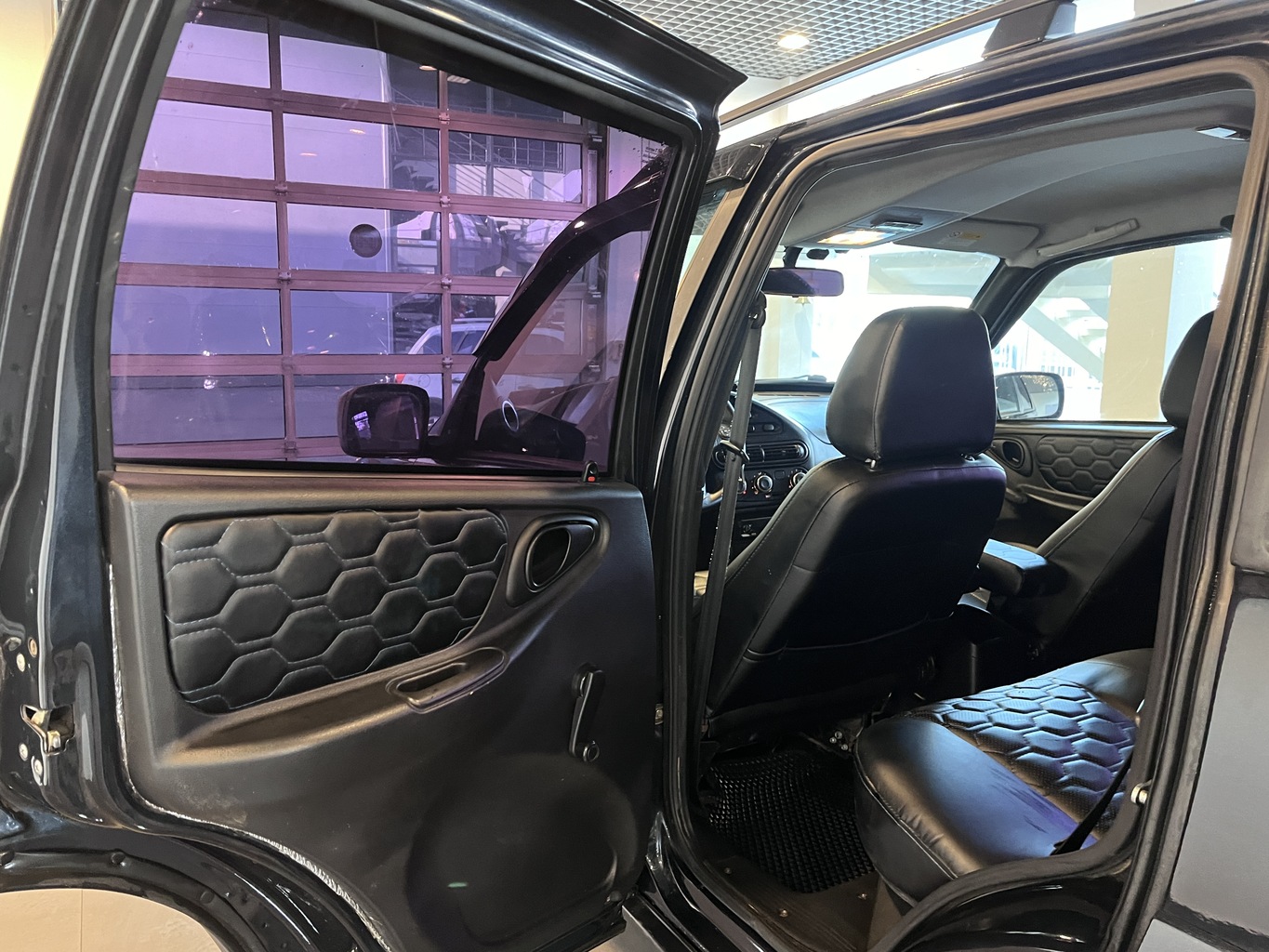 CHEVROLET NIVA