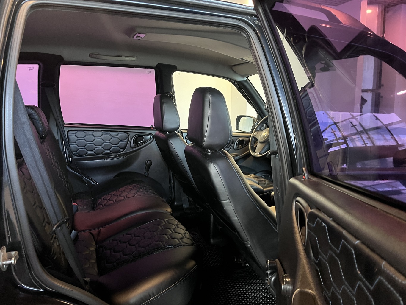 CHEVROLET NIVA