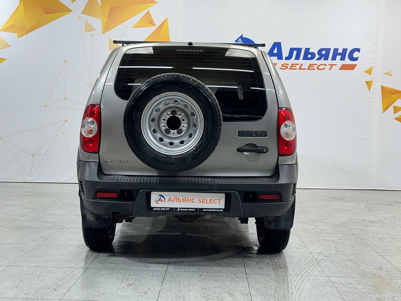 CHEVROLET NIVA