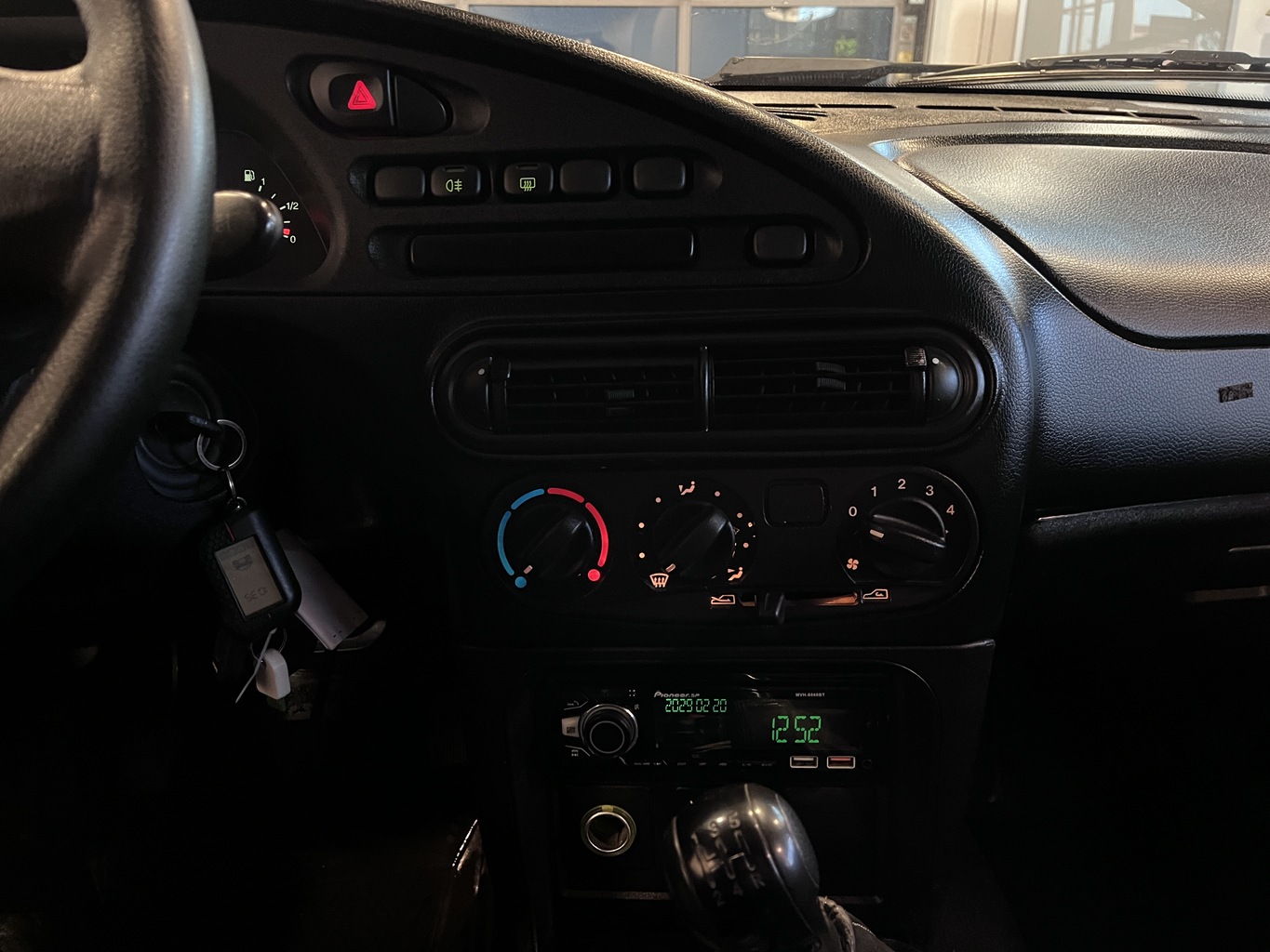 CHEVROLET NIVA