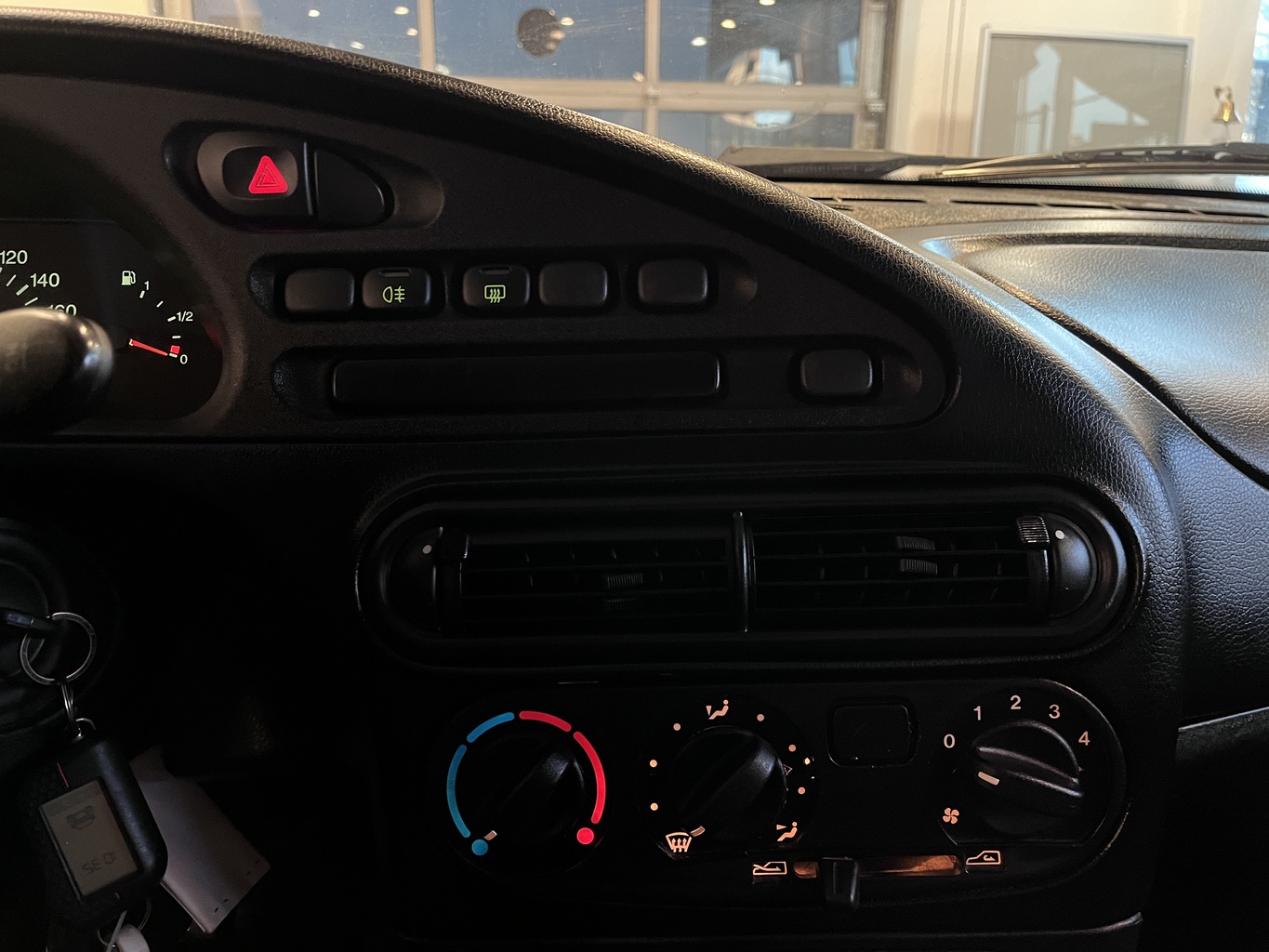 CHEVROLET NIVA