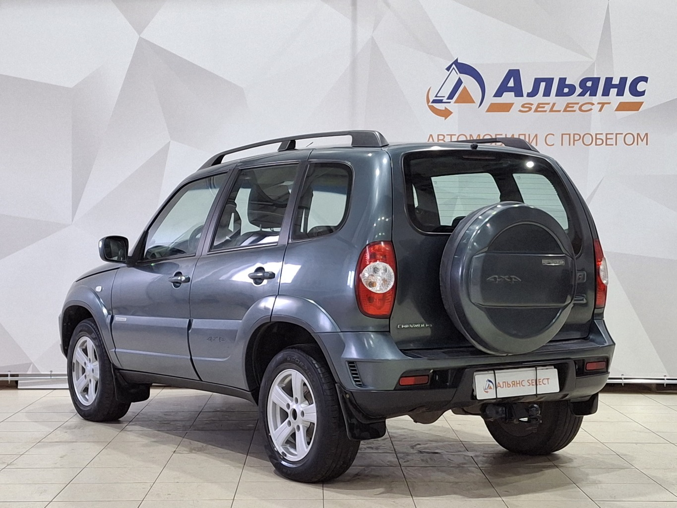 CHEVROLET NIVA