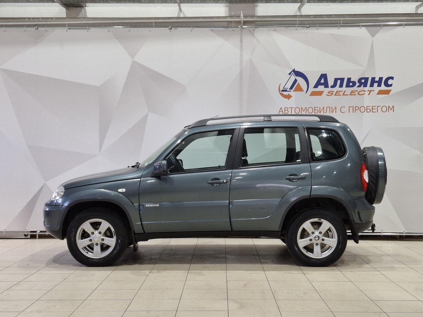 CHEVROLET NIVA