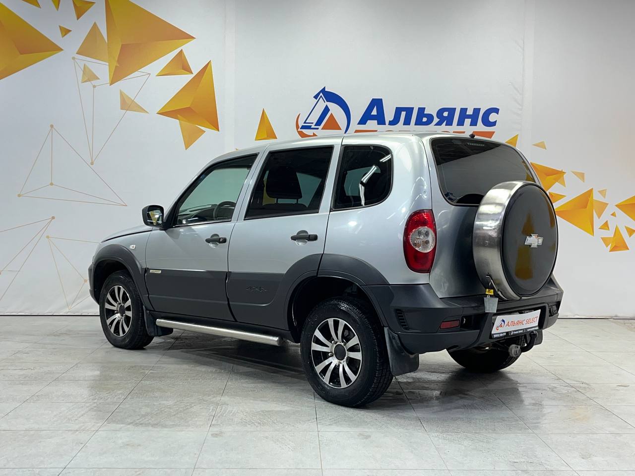 CHEVROLET NIVA