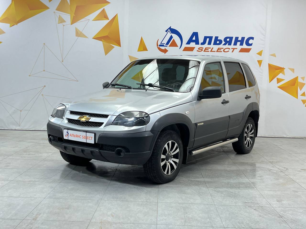 CHEVROLET NIVA