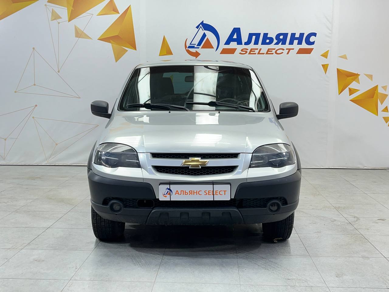 CHEVROLET NIVA