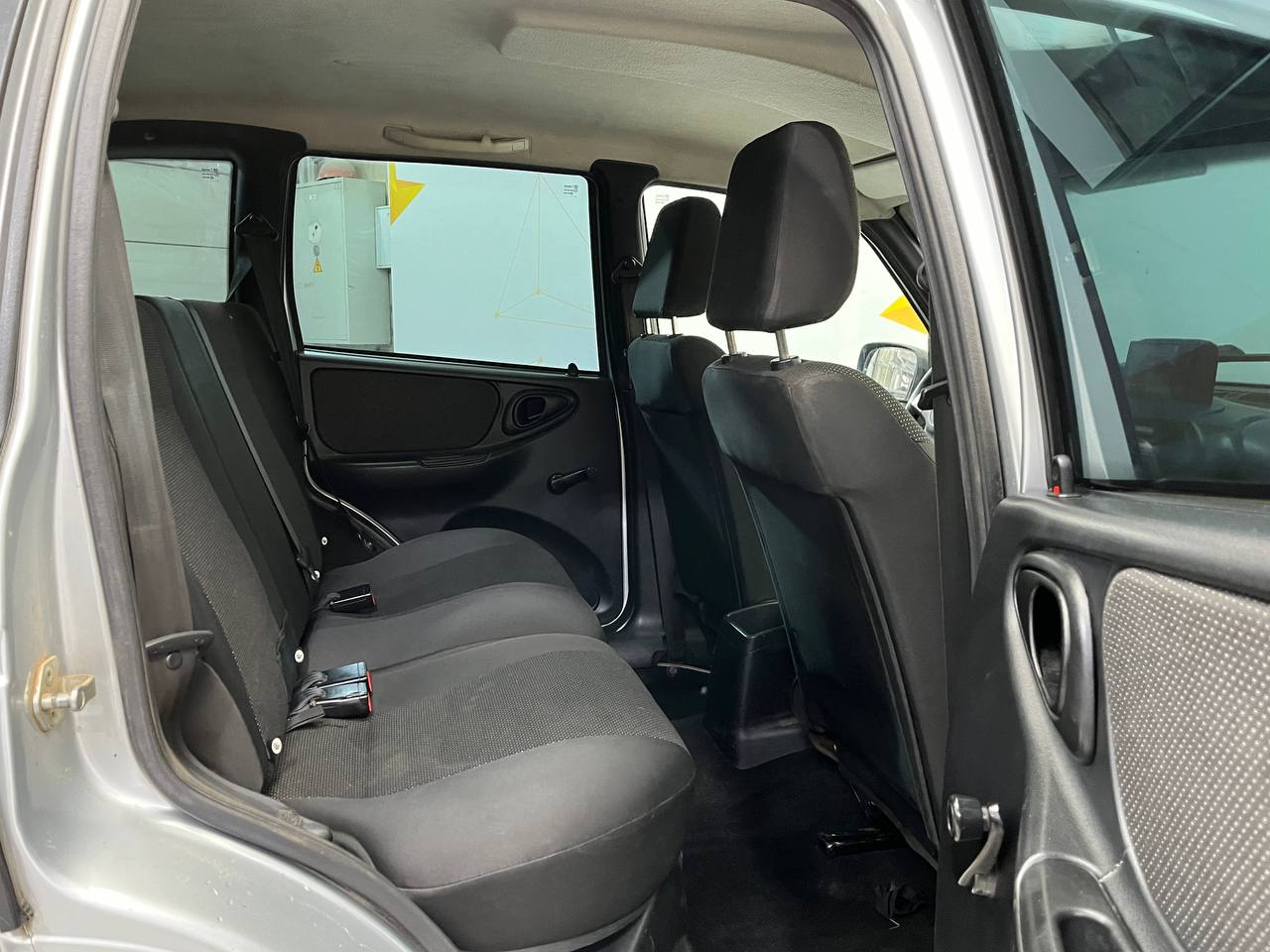 CHEVROLET NIVA