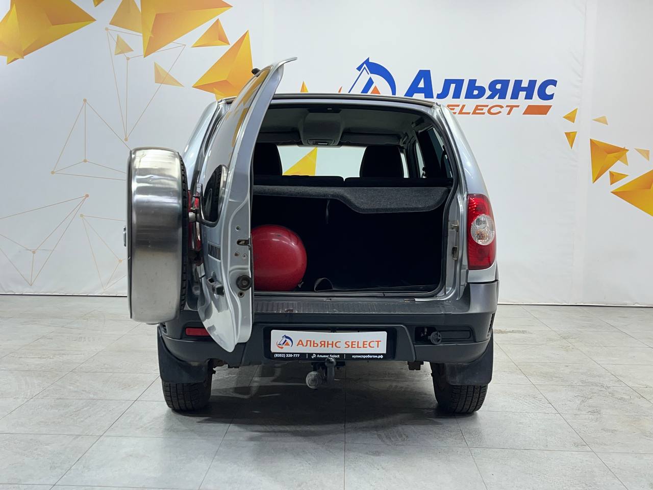 CHEVROLET NIVA