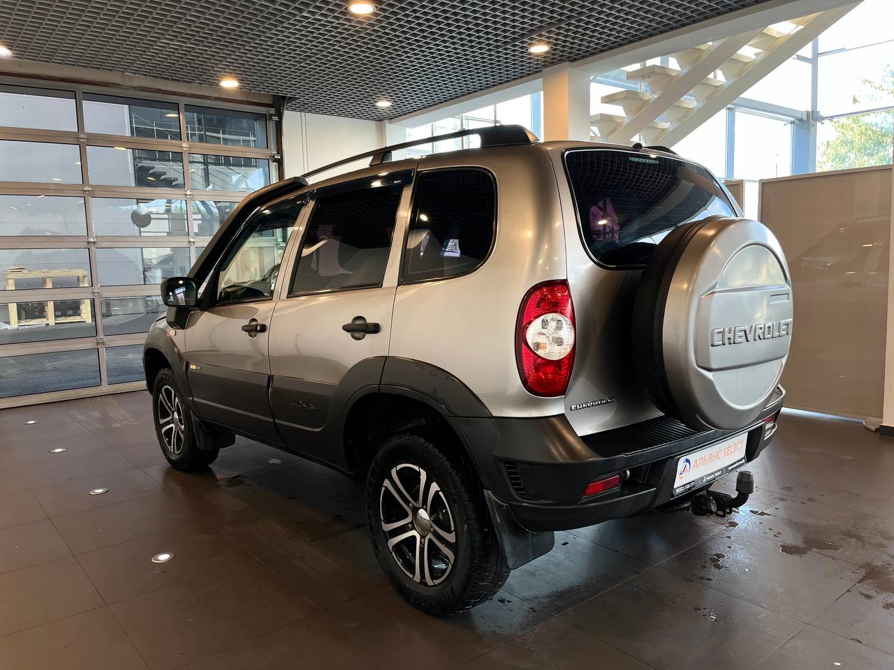 CHEVROLET NIVA