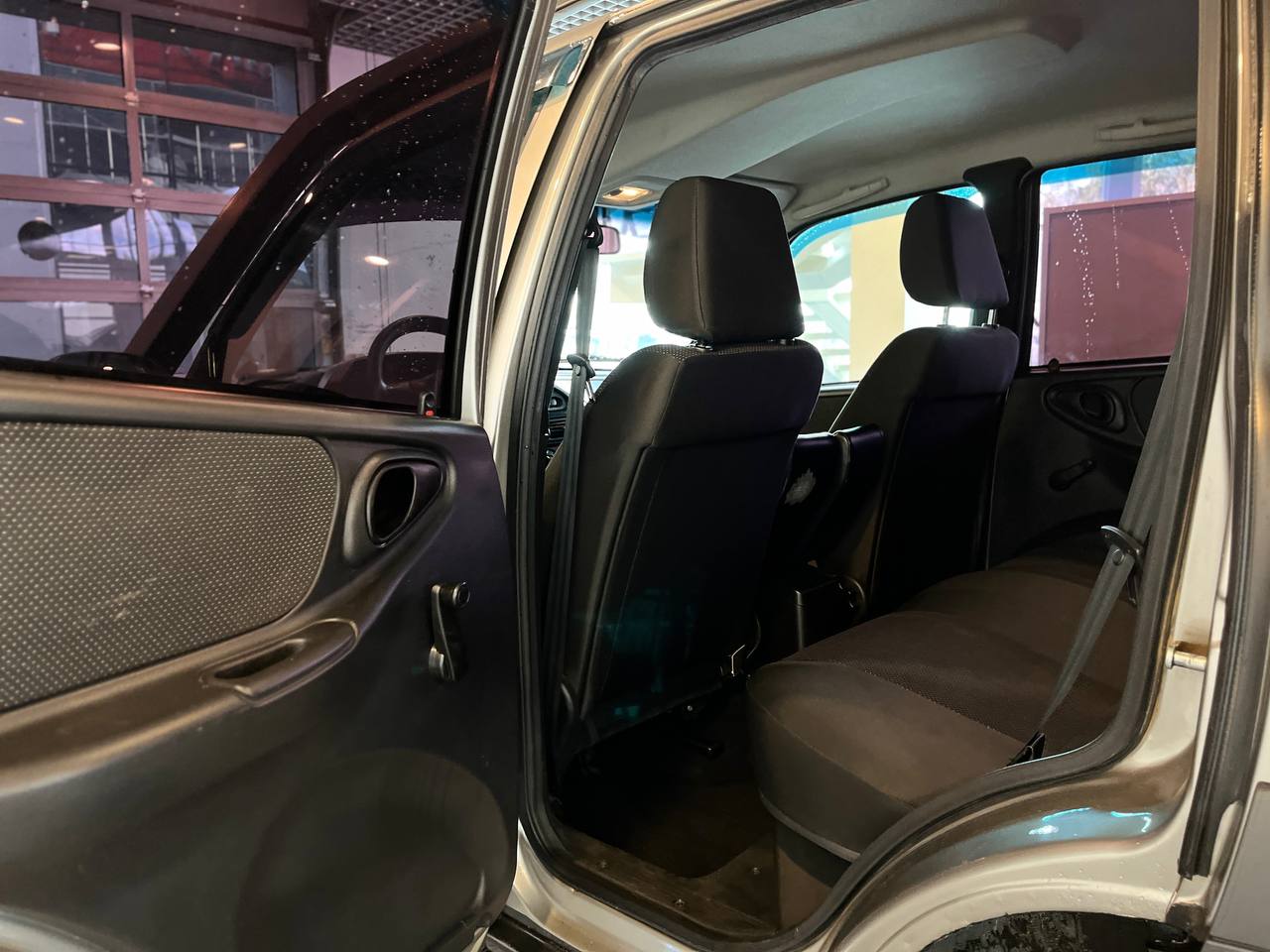 CHEVROLET NIVA