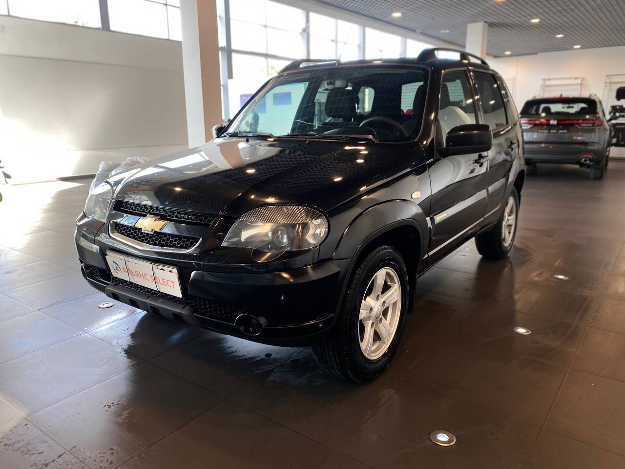 CHEVROLET NIVA