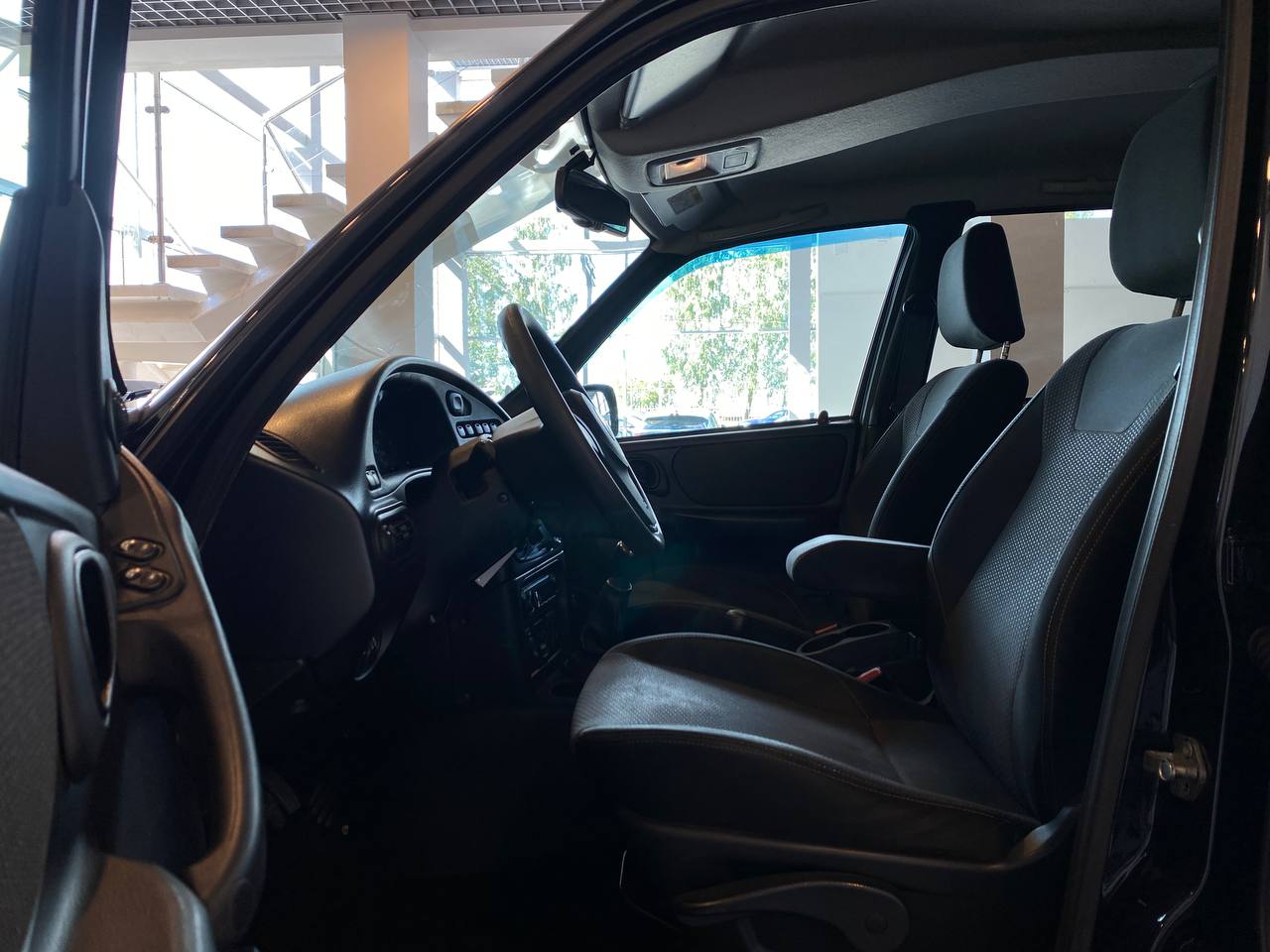 CHEVROLET NIVA