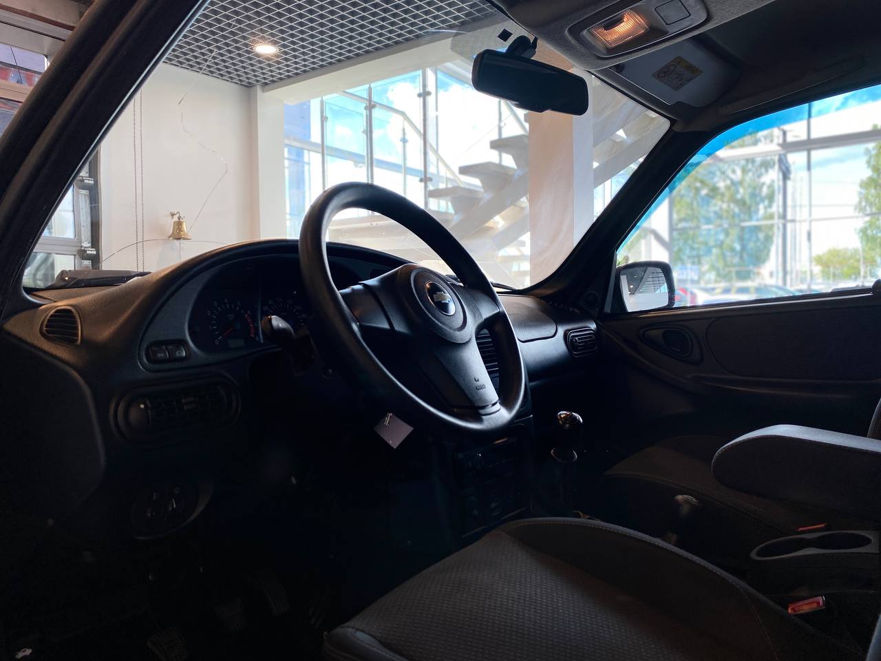 CHEVROLET NIVA