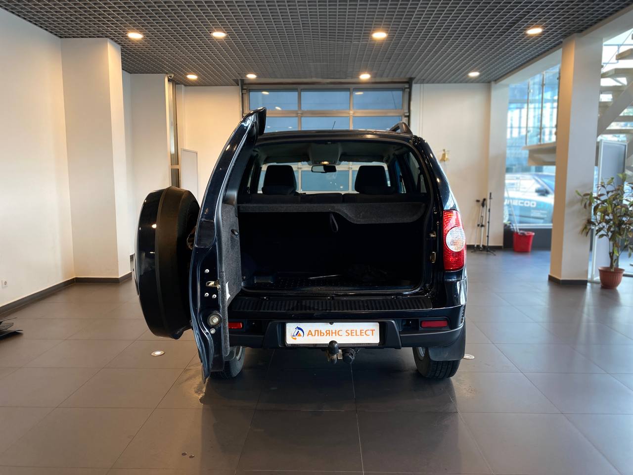 CHEVROLET NIVA