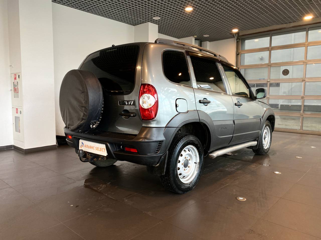 CHEVROLET NIVA