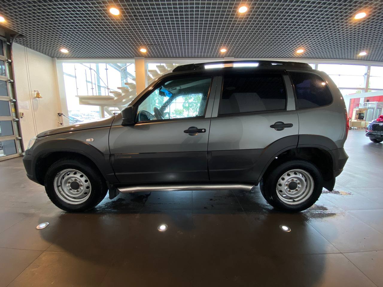 CHEVROLET NIVA