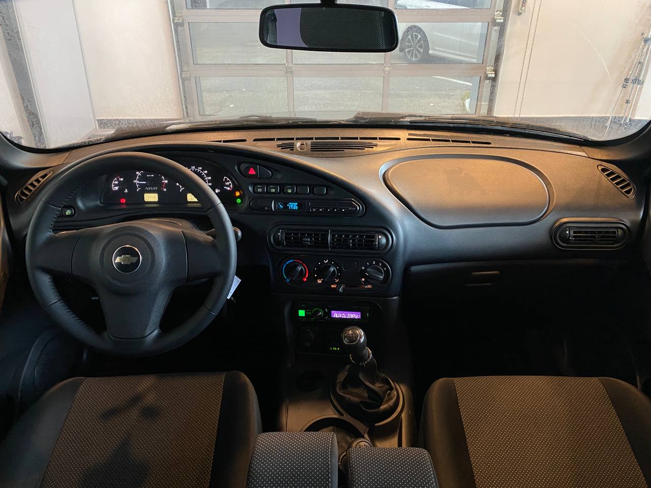 CHEVROLET NIVA