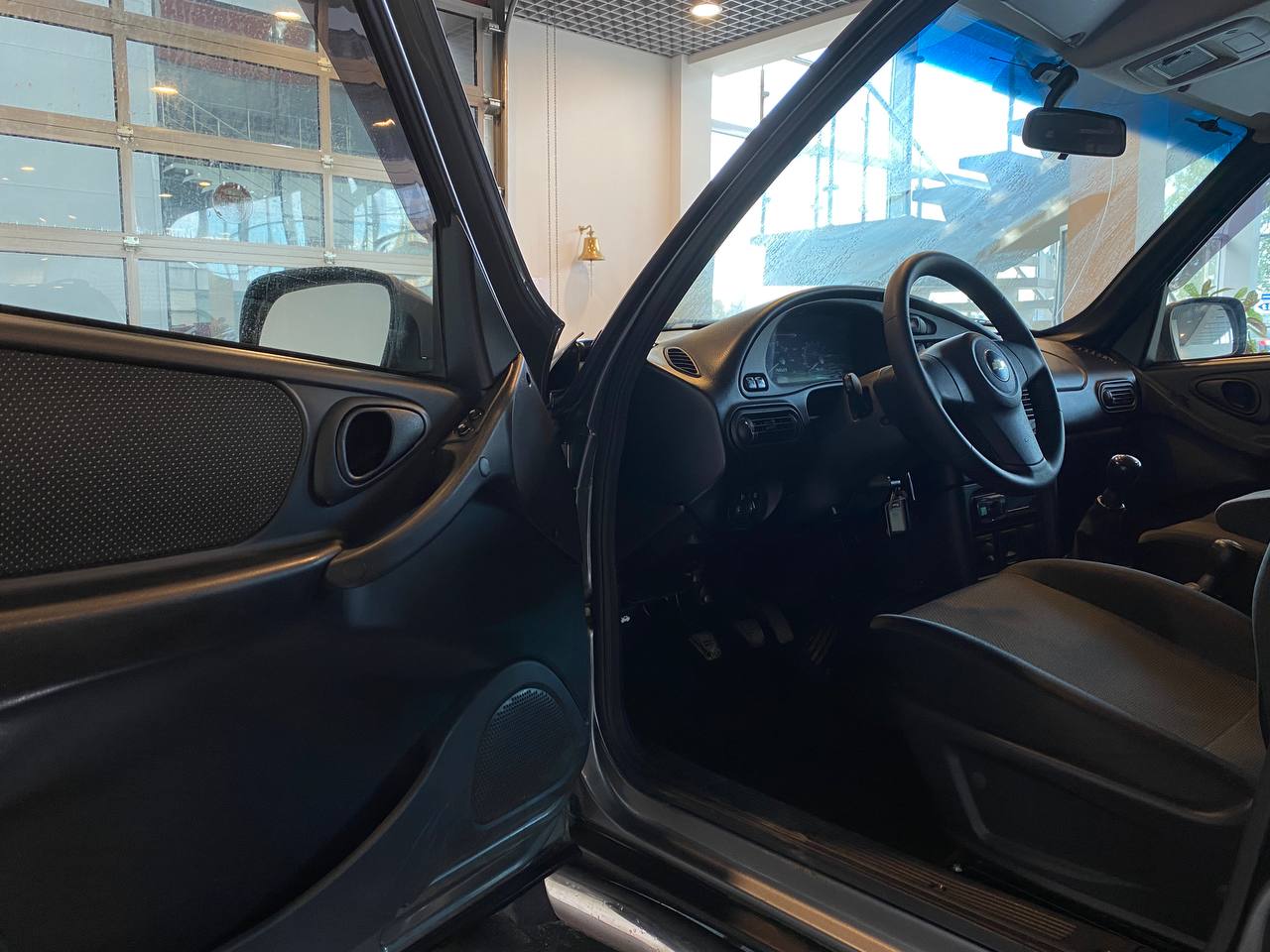 CHEVROLET NIVA