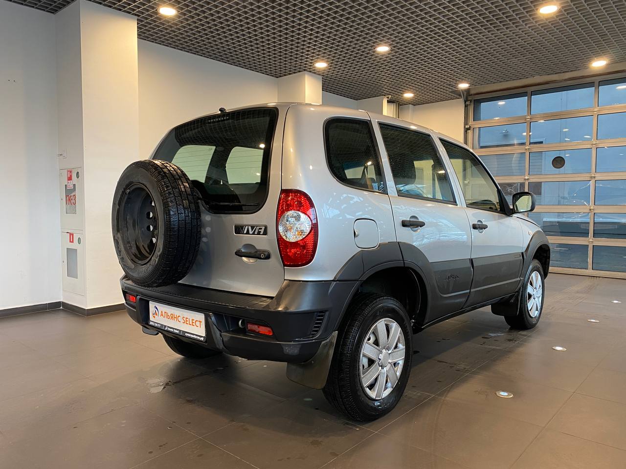 CHEVROLET NIVA