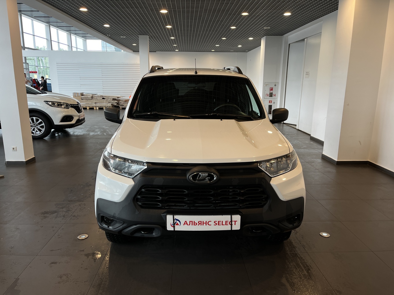 LADA NIVA TRAVEL