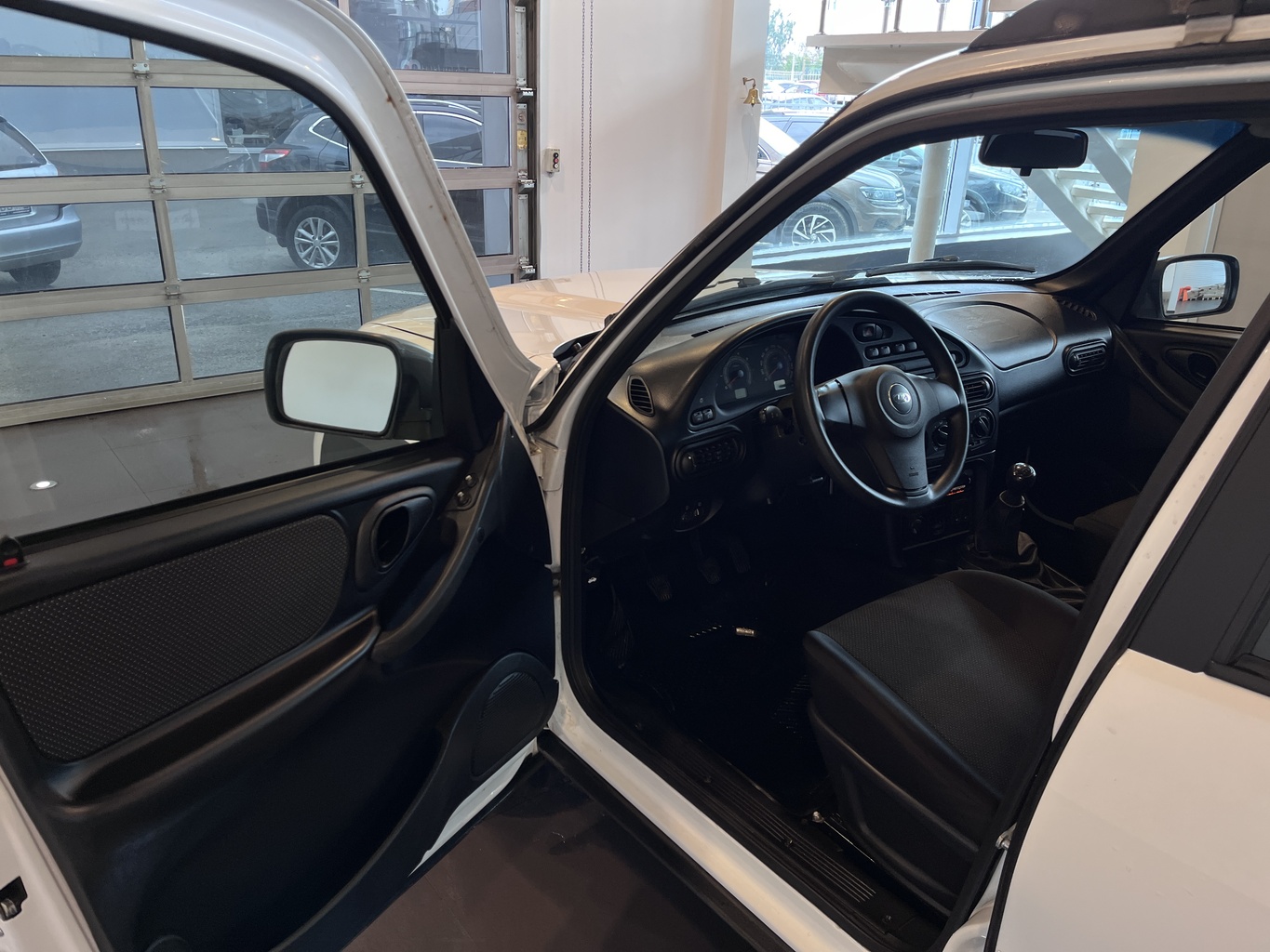 LADA NIVA TRAVEL