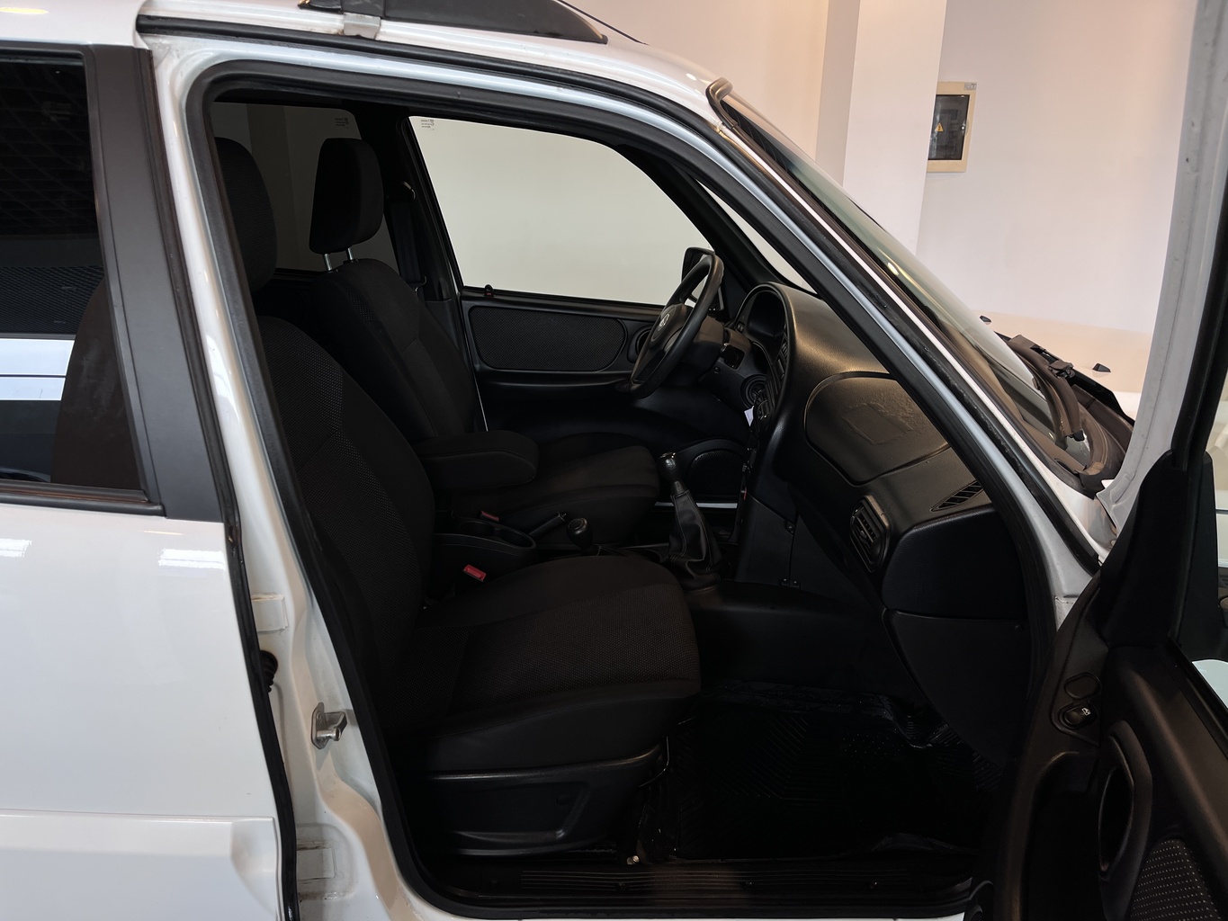LADA NIVA TRAVEL